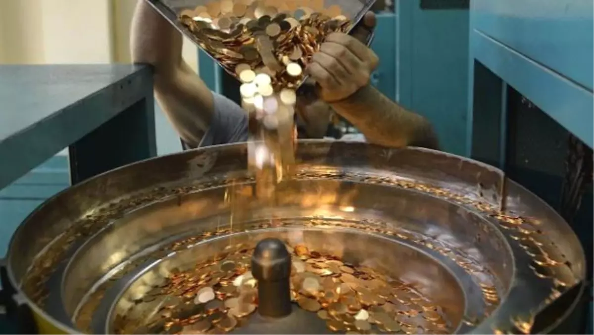 Darphane Gram Altın Üretimine Başladı