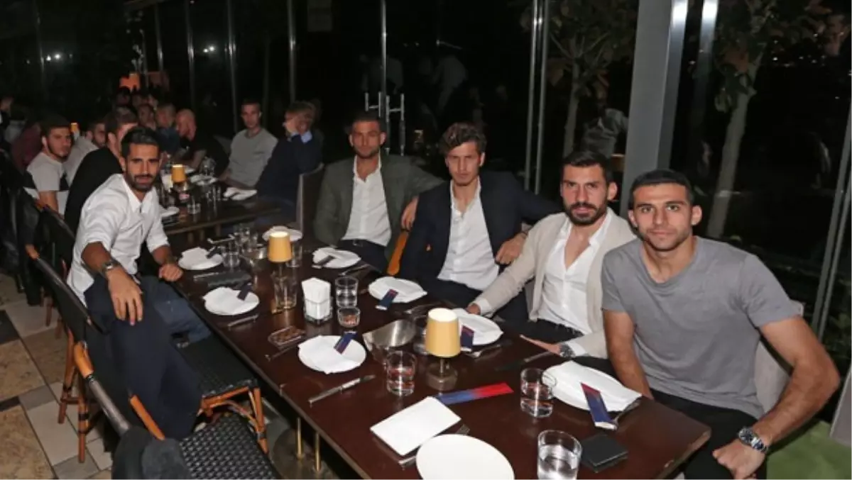 Fenerbahçe\'de Motivasyon Yemeği