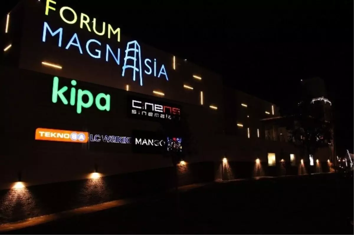 Forum Magnesia\'da Bayram Coşkusu