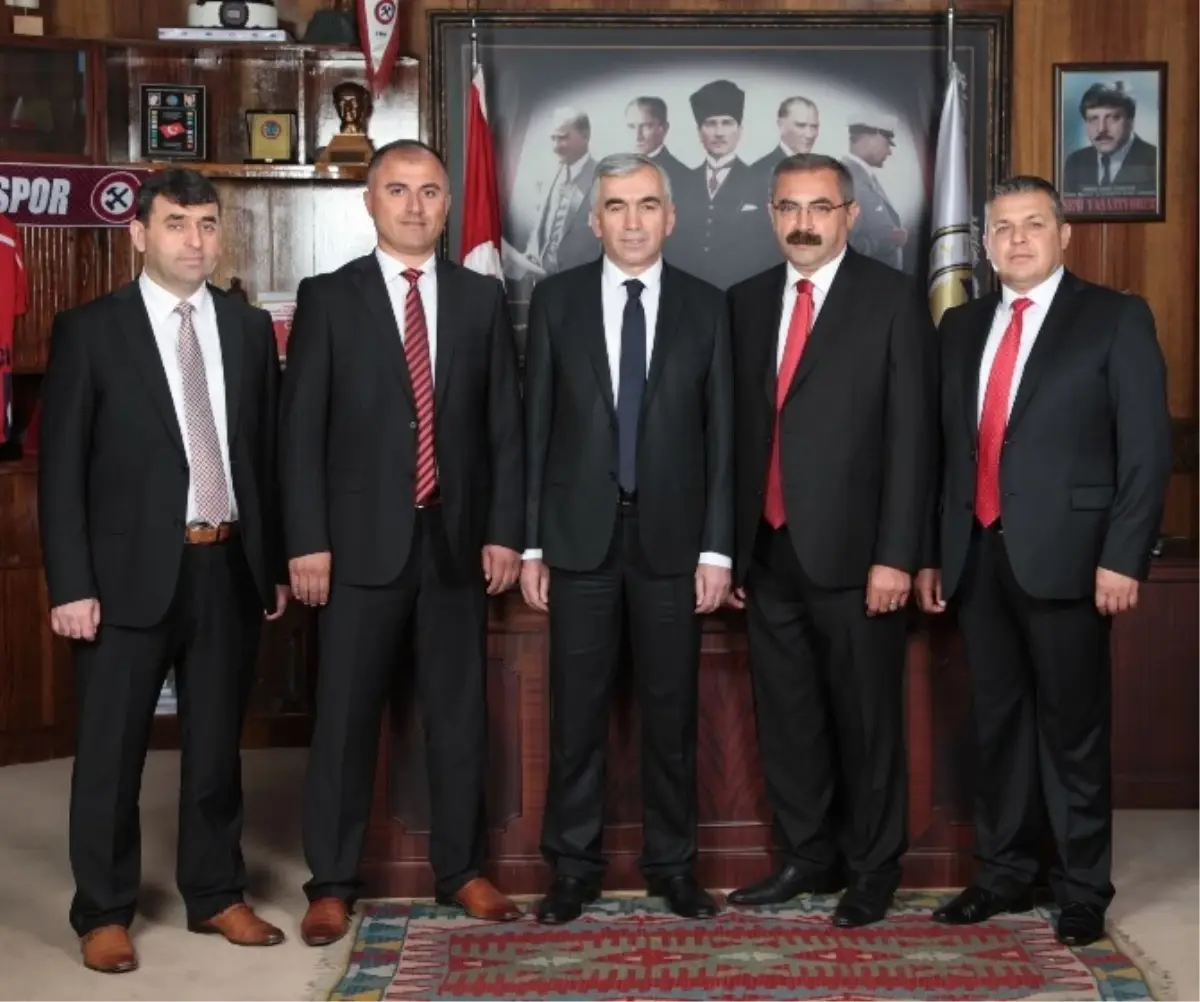 Gmis Yönetim Kurulu; "Cumhuriyetimizin 93. Yılı Kutlu Olsun"