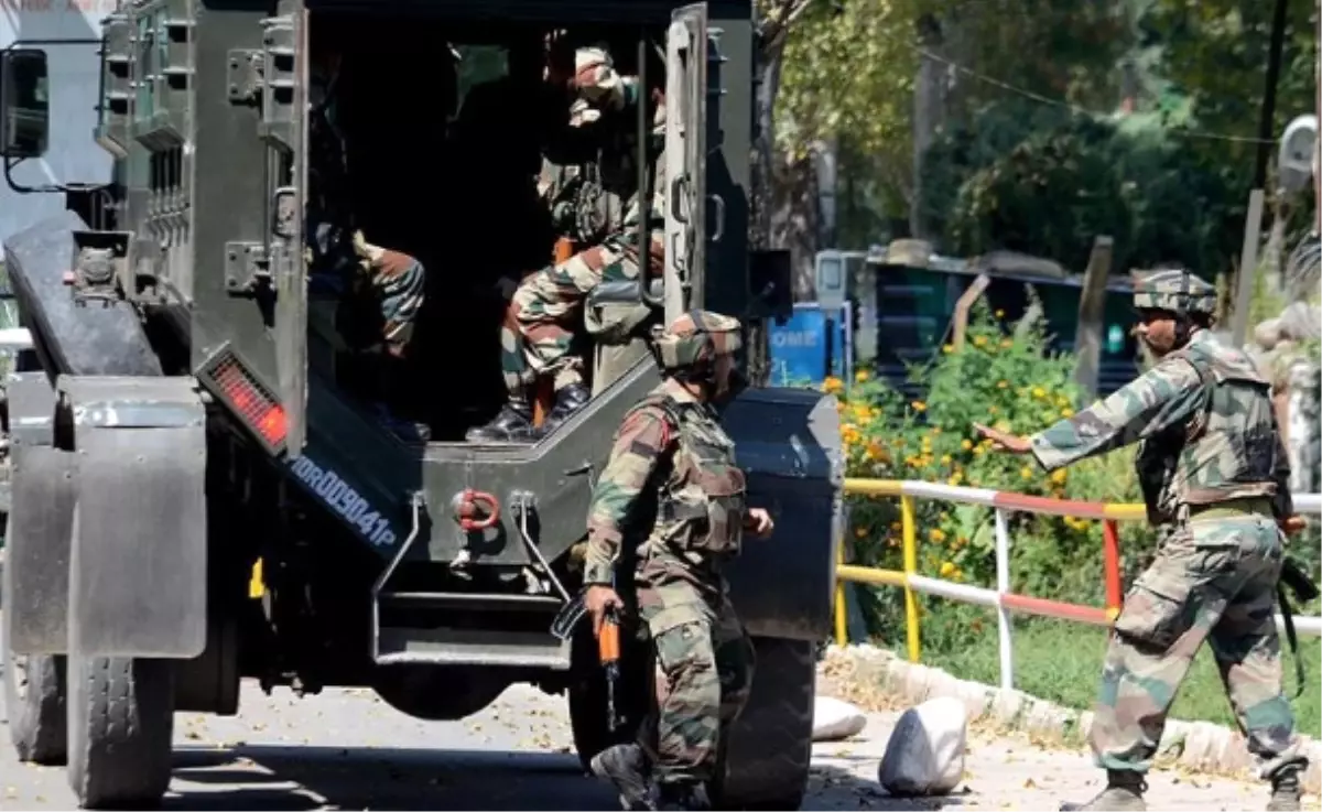 Hindistan-Pakistan Sınırında Çatışma