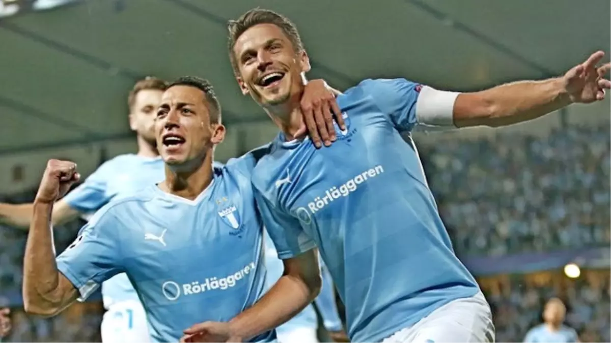 İsveç Ligi\'nde Malmö Şampiyonluğu Garantiledi