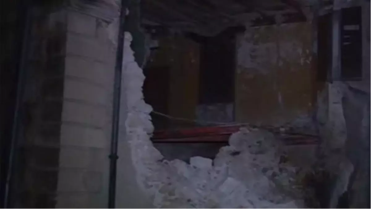 İtalya\'da Saatler İçinde İkinci Deprem