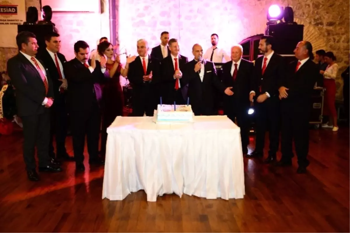 Kesiad Cumhuriyetin 93. Yaşını Coşkuyla Kutladı