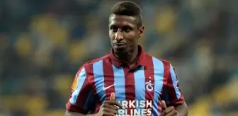 Kevin Constant: Burnumdan Ameliyat Geçirdim, Beni Takımdan Yolladılar