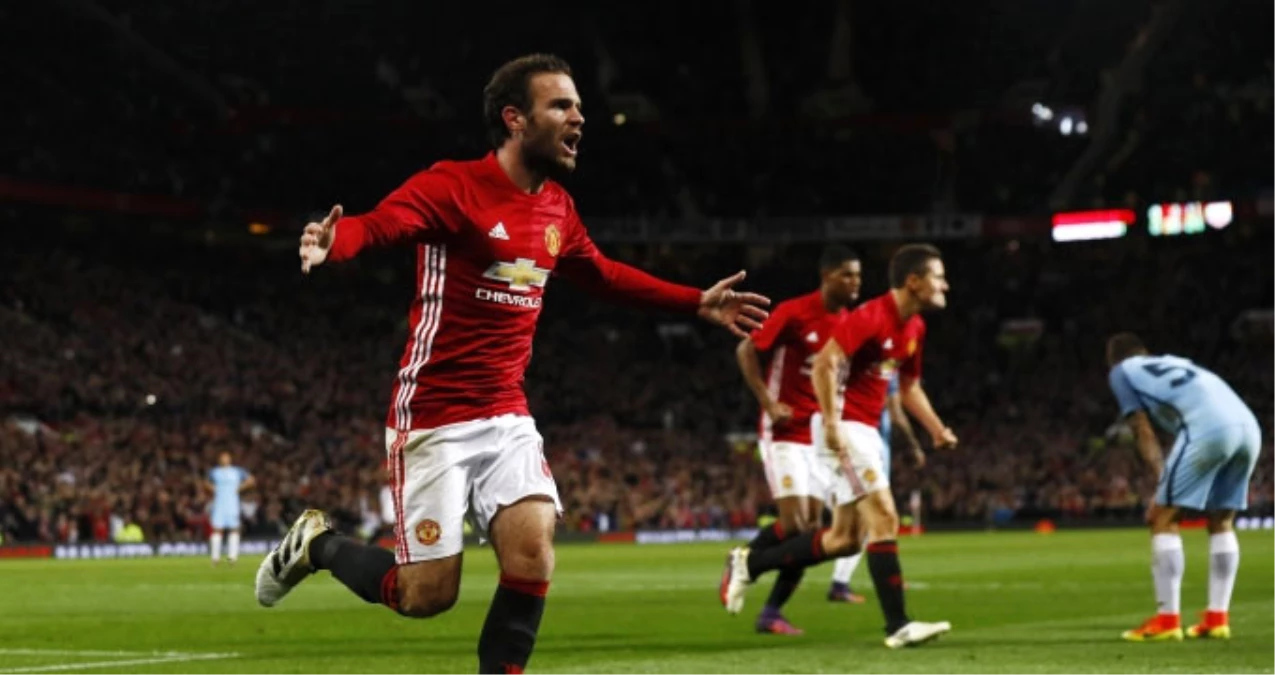 Manchester United, Manchester City\'i 1-0 Yendi