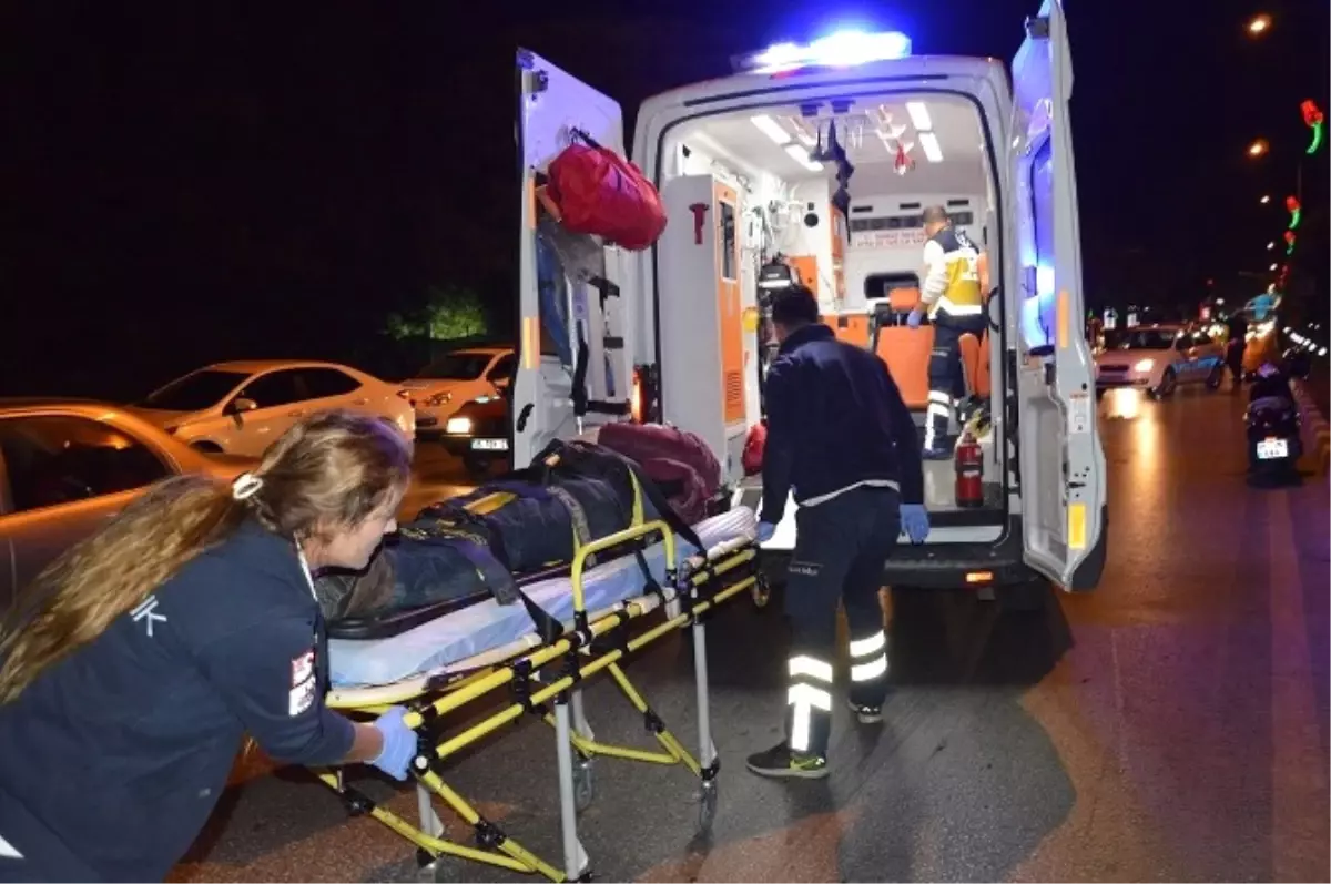 Manisa\'da Trafik Kazası: 1 Yaralı