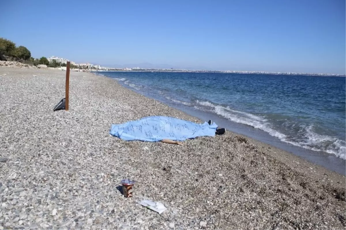 Sahilde Bulunan Kadın Cesedinin Kimliği Belirlendi