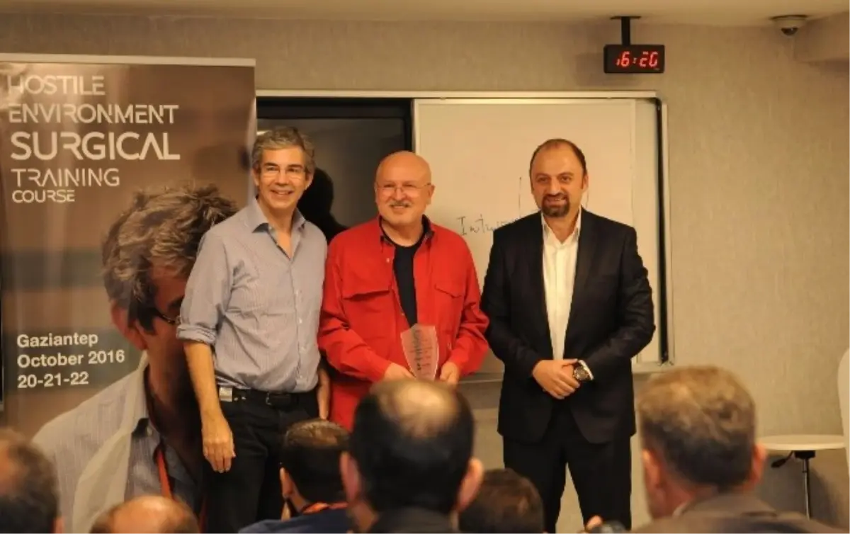 Sanko Üniversitesi\'nde Suriye\'den Gelen Cerrahlara "Savaş Cerrahisi" Kursunun İkincisi Düzenlendi