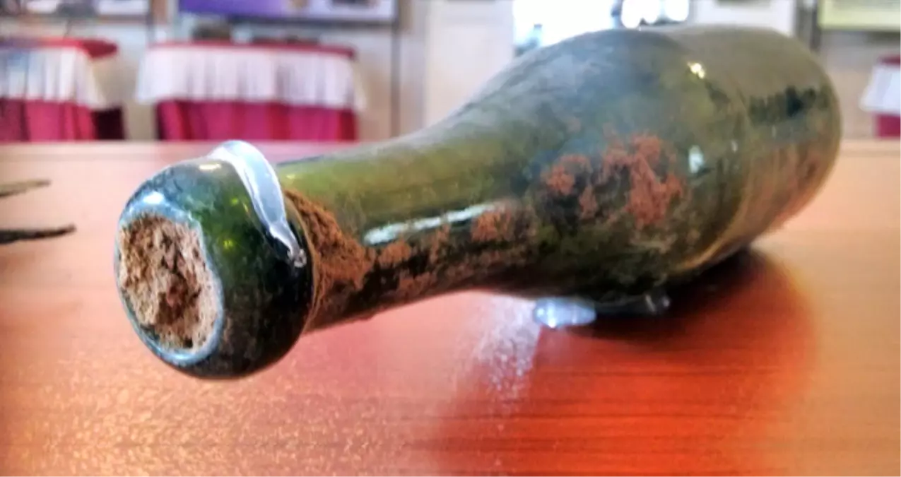 Sarhoş Adamın Makatındaki Soda Şişesi Hastanede Çıkarıldı