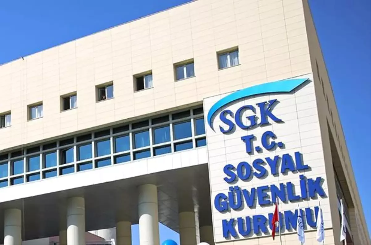 Sosyal Güvenlik Kurumunda 31 İlin Müdürü Değişti