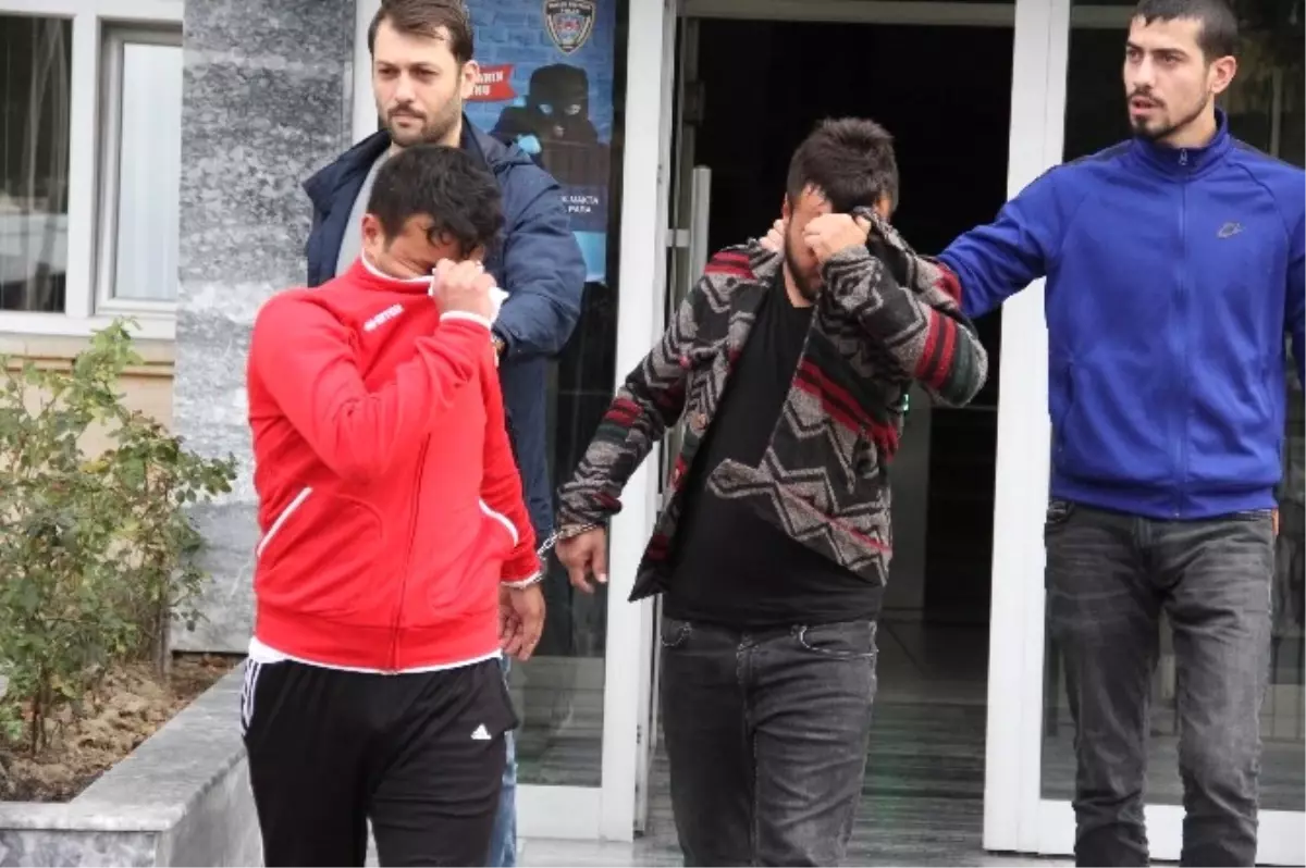 Uyuşturucu Ticaretine 2 Gözaltı