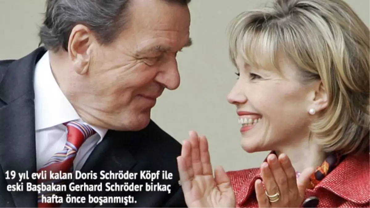 Yeni Sevgilisi Bir Bakan