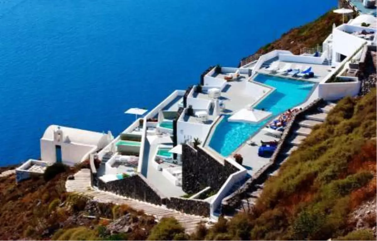 Yunanistan\'daki Lüks Otel Kompleksi Türk Ortaklı Konsorsiyuma Satıldı