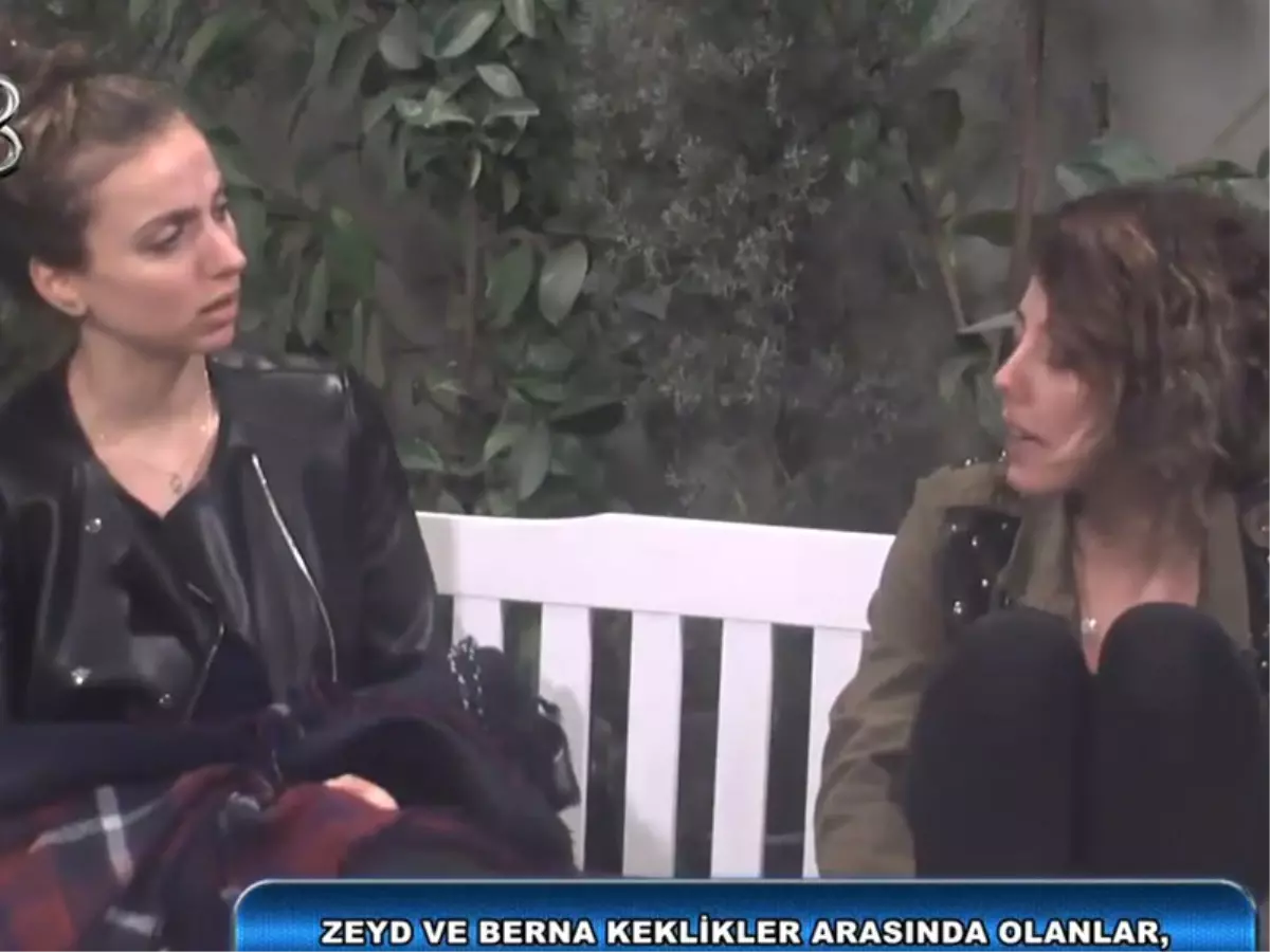 Zeyd ve Berna Arasında Olanlar Kızların Gözünden Kaçmadı!