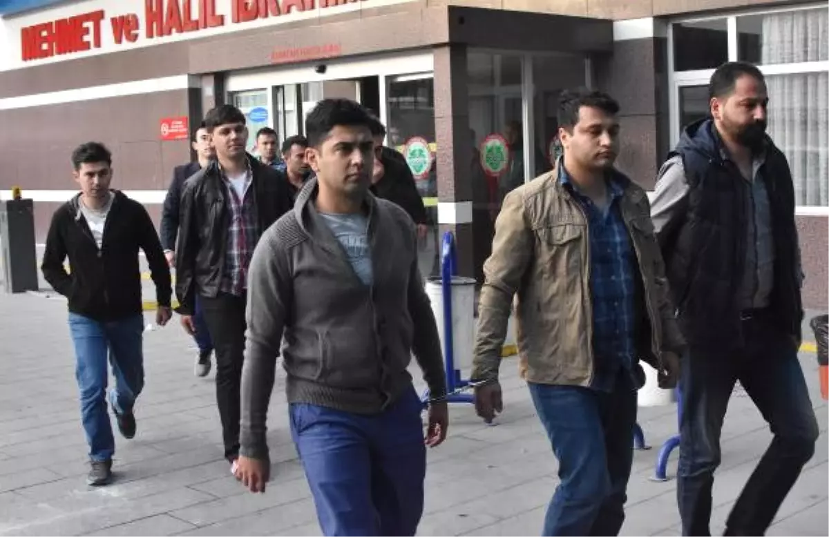 3\'üncü Ana Jet Üs Komutanlığı\'na 4\'üncü Dalga Fetö Operasyonunda, Gözaltı Sayısı 53\'e Yükseldi