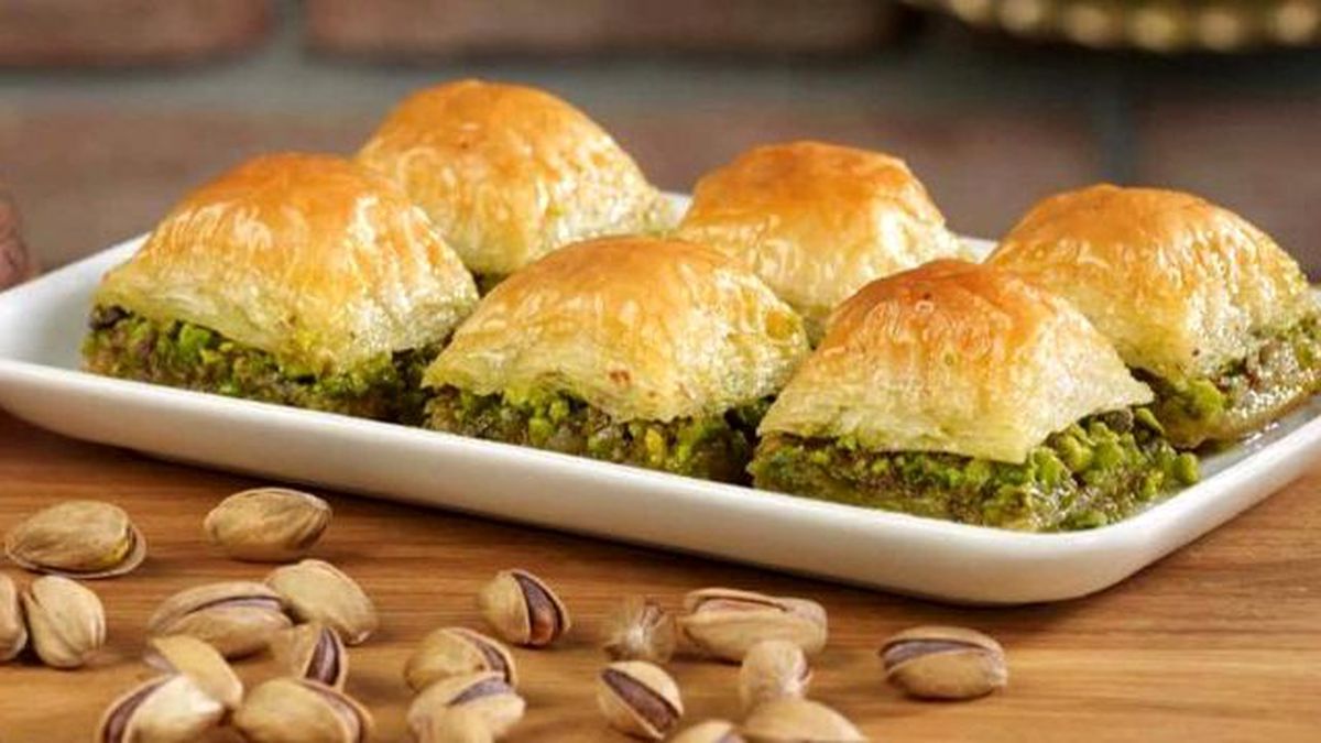 Ünlü Baklavacı Serdar Seyitoğlu FETÖ'den Tutuklandı!