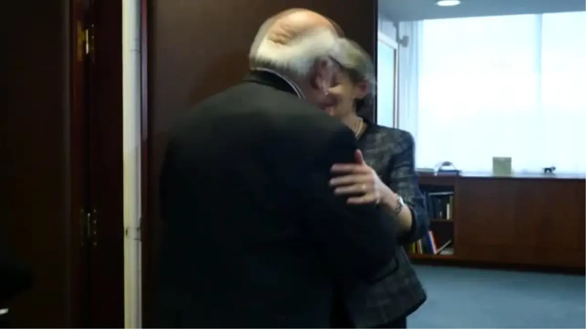 Bakan Avcı, Unesco\'da "16. Yüzyılın Dahisi Matrakçı Nasuh Sergisi"Ni Açtı