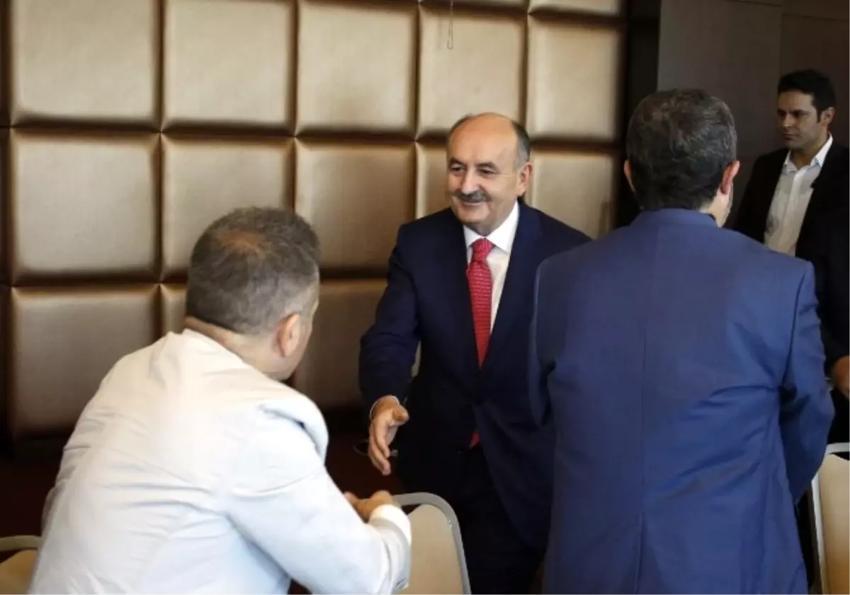 Bakan Müezzinoğlun\'dan Mülteci Çocukların Çalıştırılması İddialarına İlişkin Açıklama