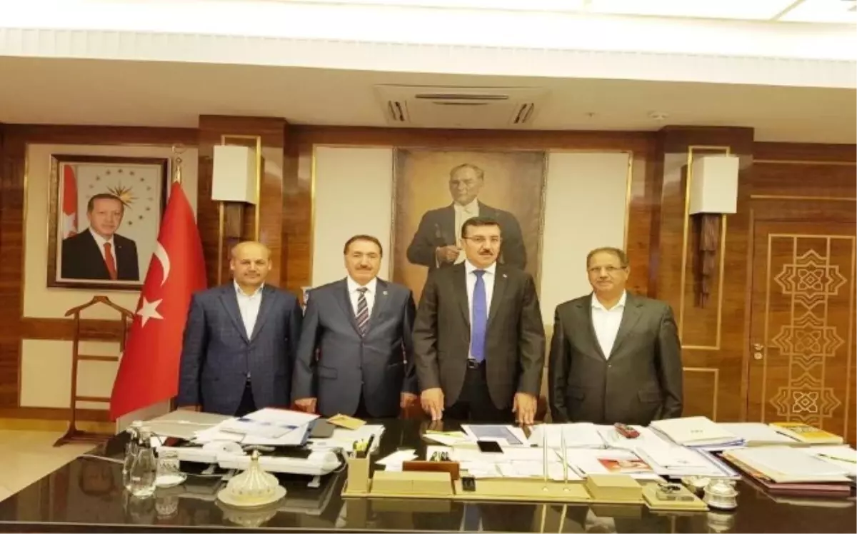 Bakan Tüfenkci\'den Kale\'ye Destek Sözü