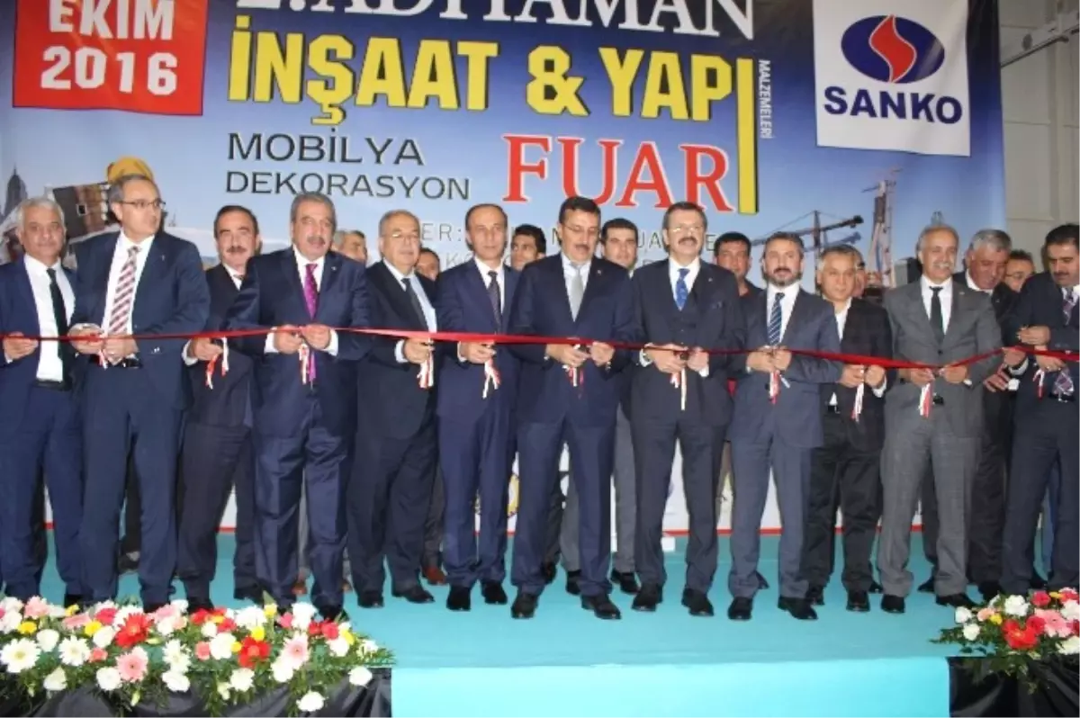 Bakan Tüfenkci: "Müteahhitlik Sektörünü Her An Her Yerde Destekledik, Desteklemeye Devam Edeceğiz"