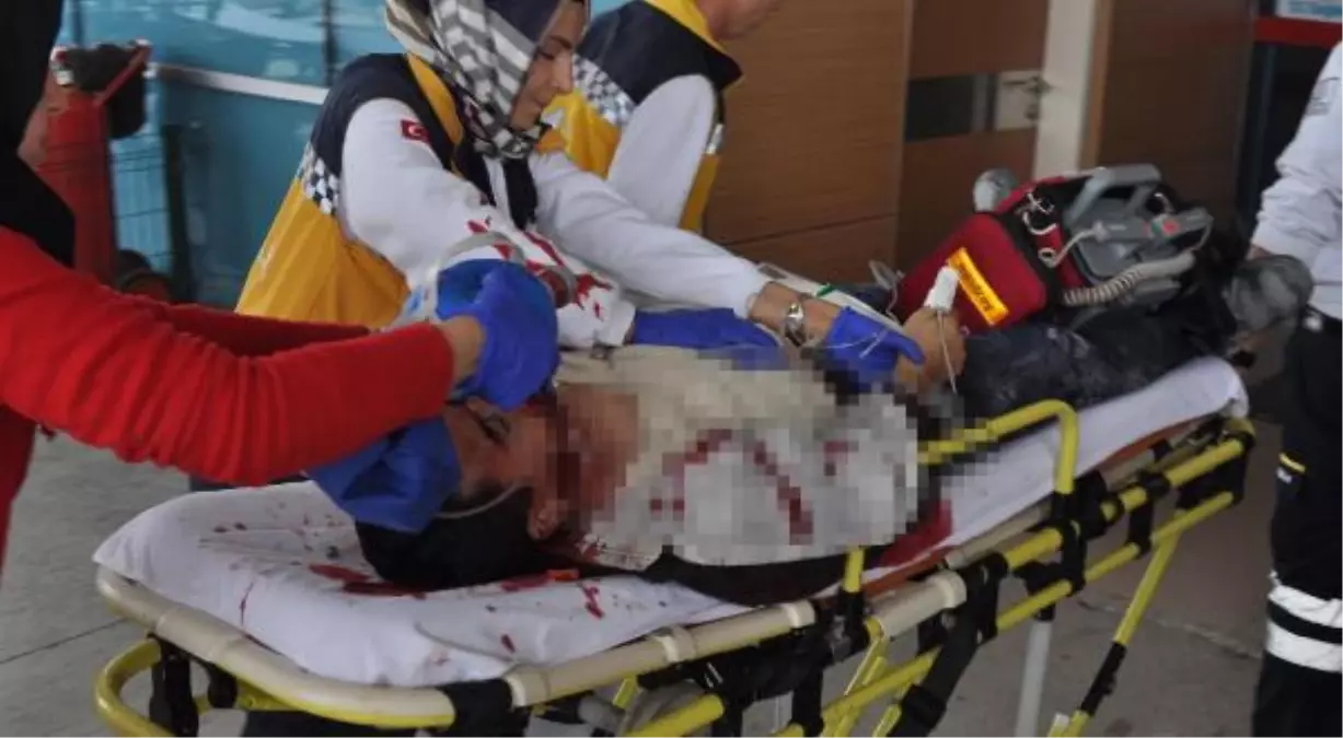 Cam Blok Üzerine Devrilen İşçi Öldü