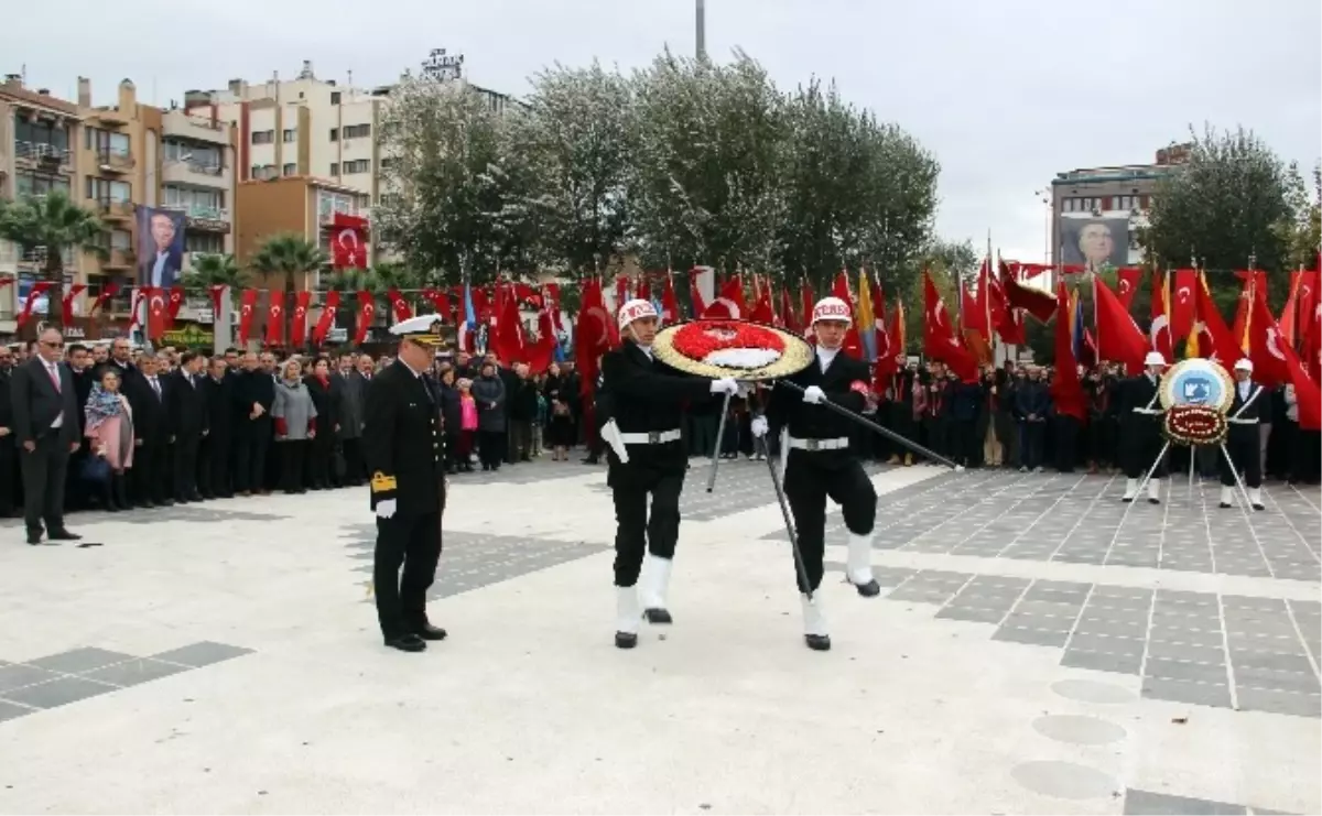 Çanakkale\'de 29 Ekim Kutlaması