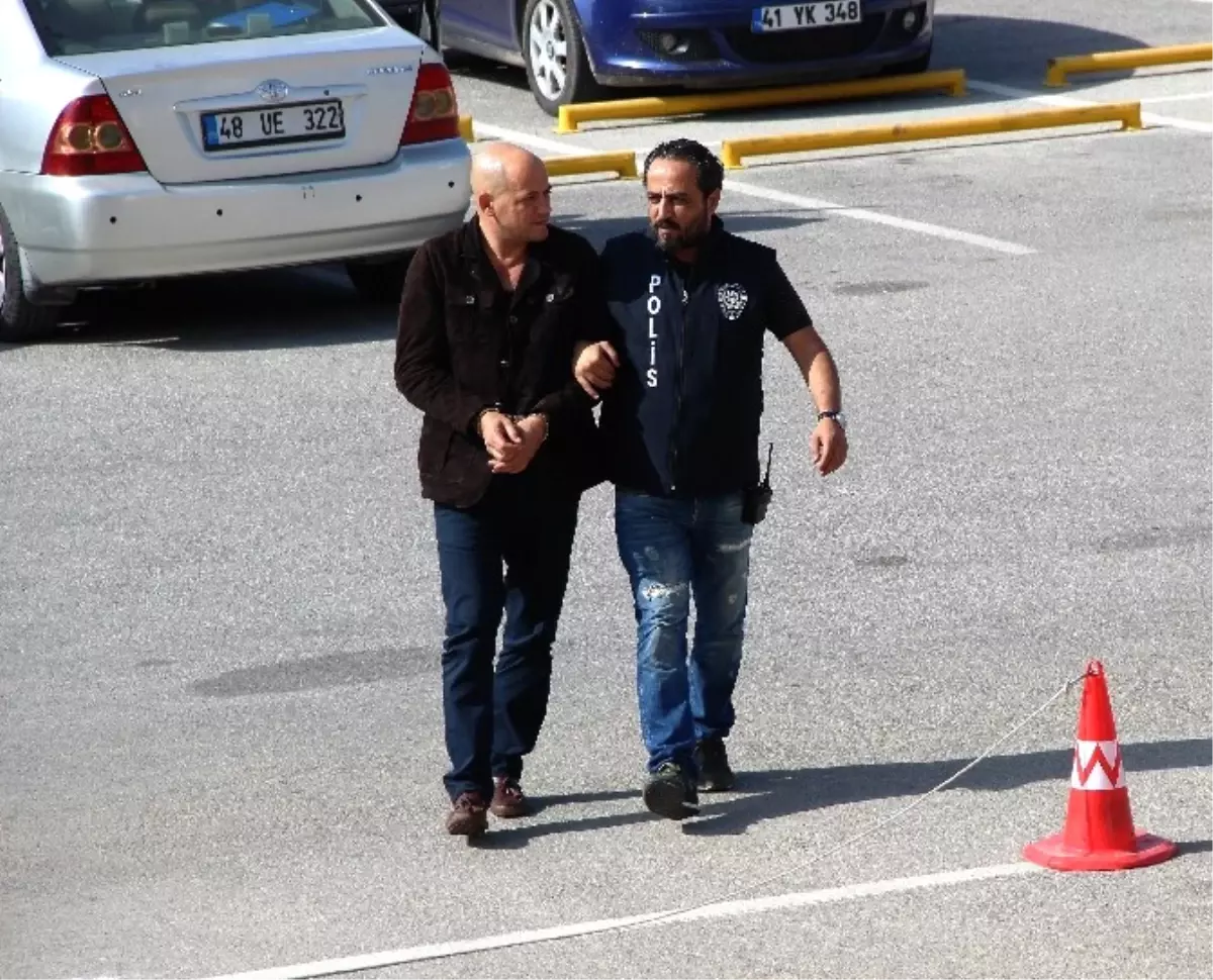 Cezayirli Hırsız Alüminyum Folyo ile Alarmlardan Kurtuldu