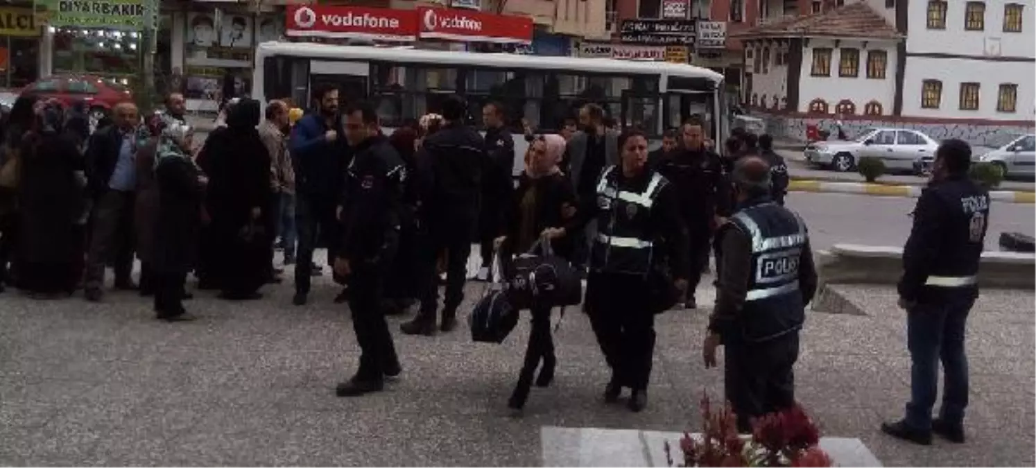 Çorum\'da Fetö\'den 13 Kişi Tutuklandı