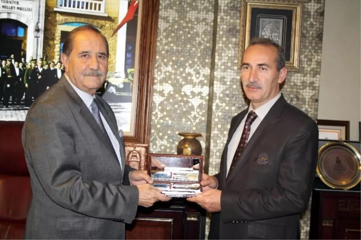 Cü Rektörü Yıldız\'dan, Sesob Başkanı Köksal\'a Ziyaret