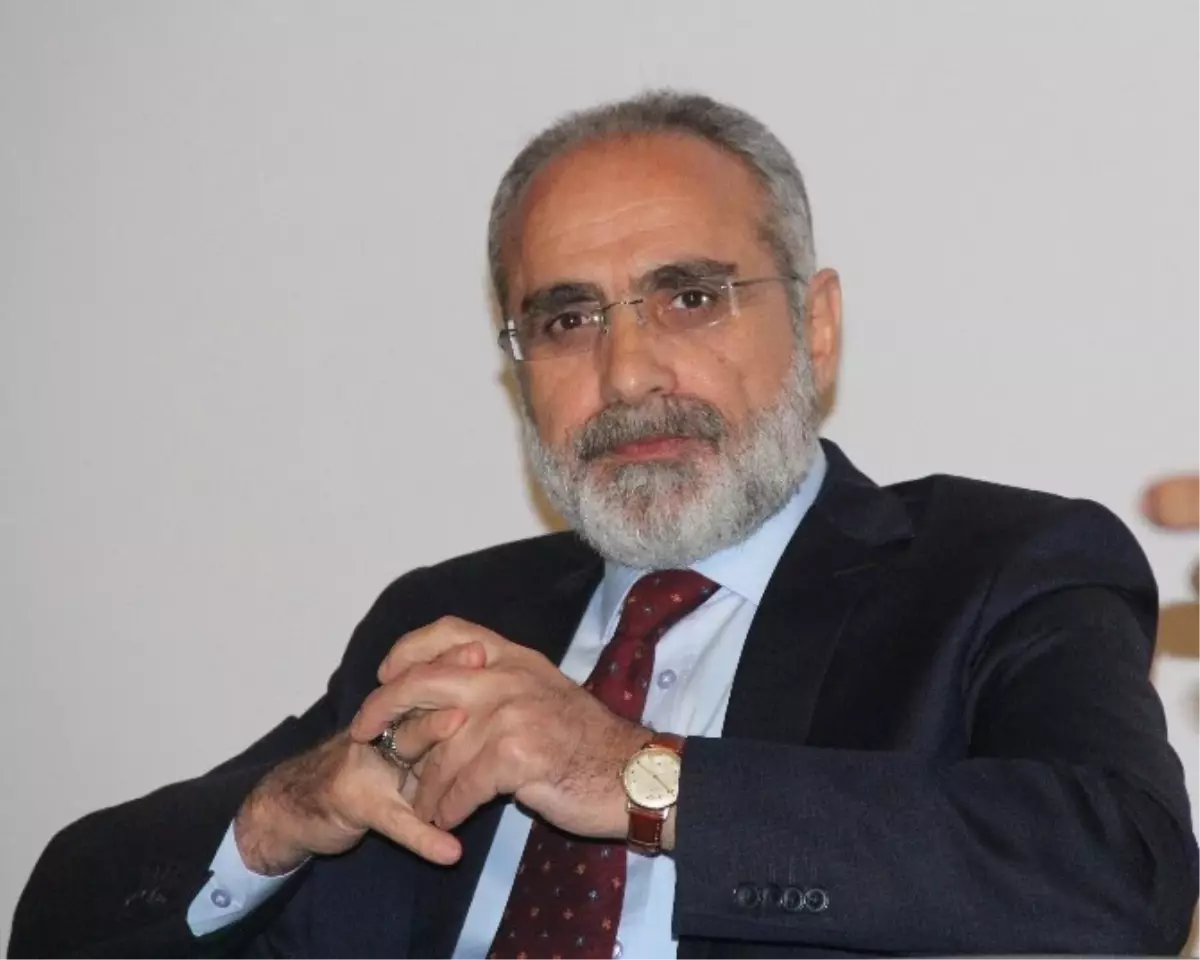 Cumhurbaşkanı Başdanışmanı Topçu: "Ay Yıldız ile Düşman Olursanız, Bu Düşmanlık Size Kaybettirir"