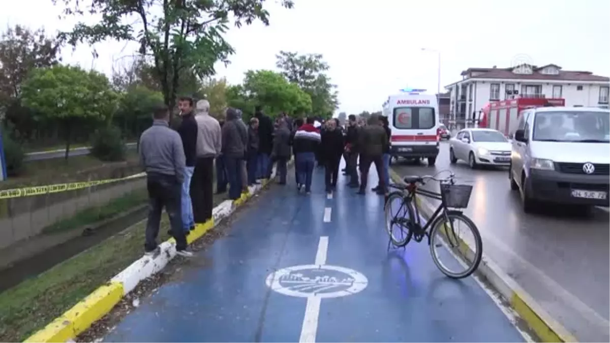 Derede Erkek Cesedi Bulundu - Sakarya