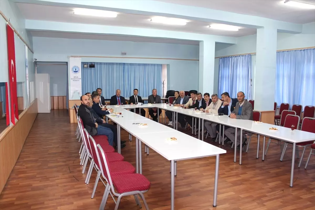 Dinar Hem\'den Muhtarlara Bilgilendirme Toplantısı