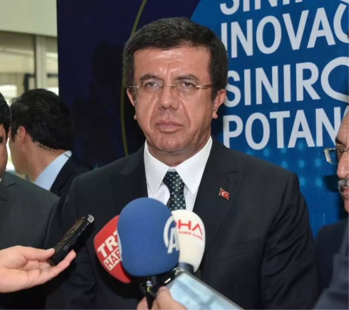 Ekonomi Bakanı Zeybekci: Dolarla İlgili Endişe Duymaya Gerektirecek Birşey Yok