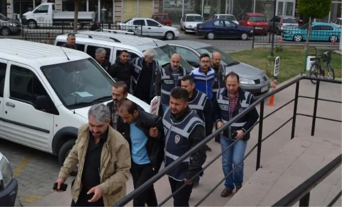 Festivaldeki Cinayete 2 Tutuklama