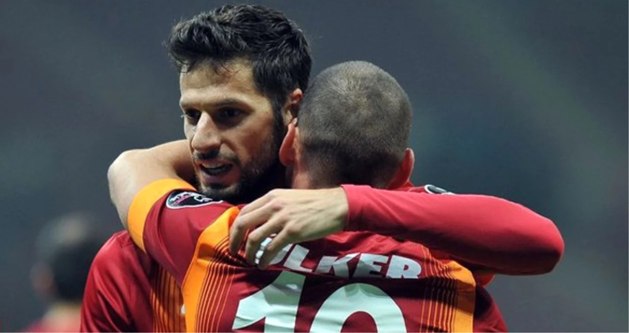 Galatasaray\'da Sneijder ve Hakan Balta Adanaspor Maçında Yok