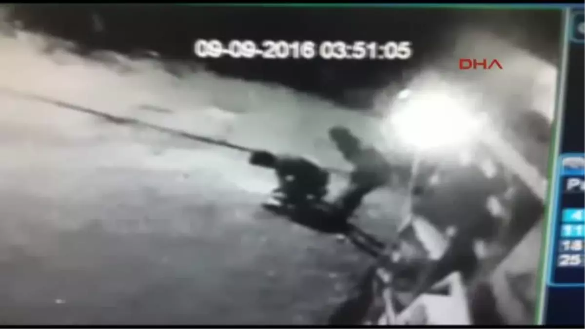 Güvenlik Kamerasındaki Kablo Hırsızları Yakalandı