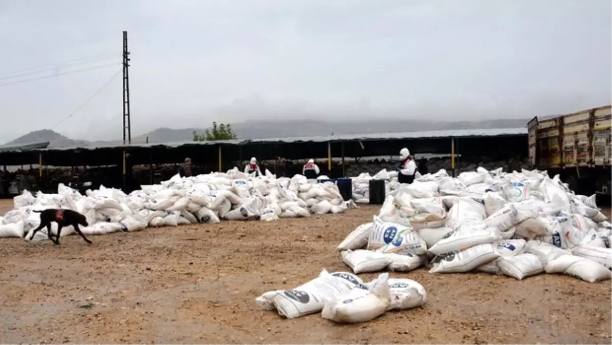 Jandarma Ele Geçirdi: Tam 157 Ton...