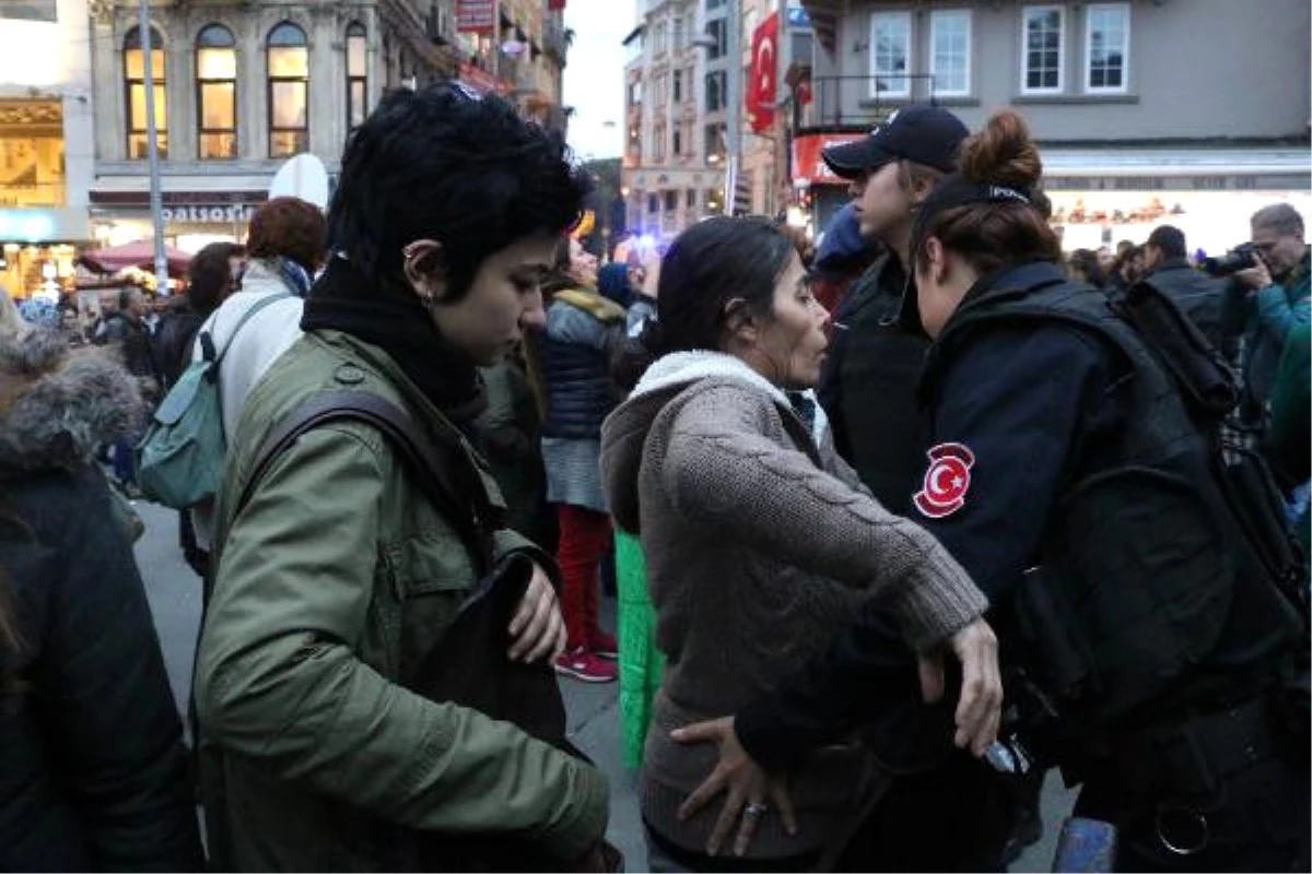 Kadınlar Kışanak ve Anlı\'nın Gözaltına Alınmasını Protesto Etti