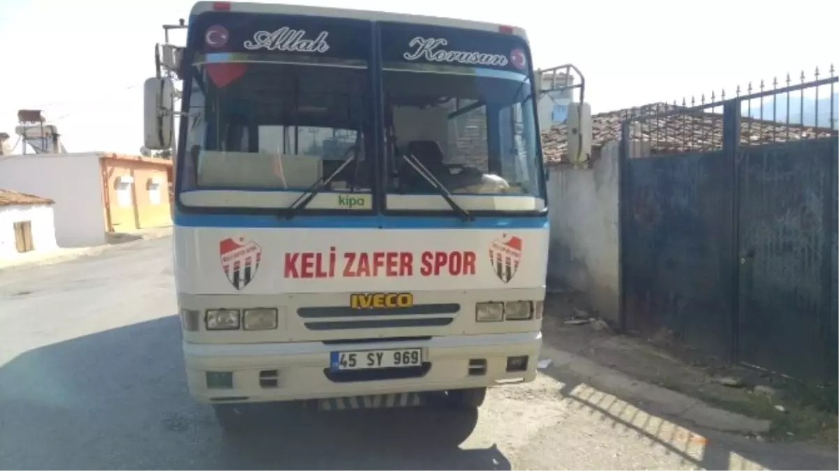 Keli Zaferspor\'da Takım Minibüsü Sevinci