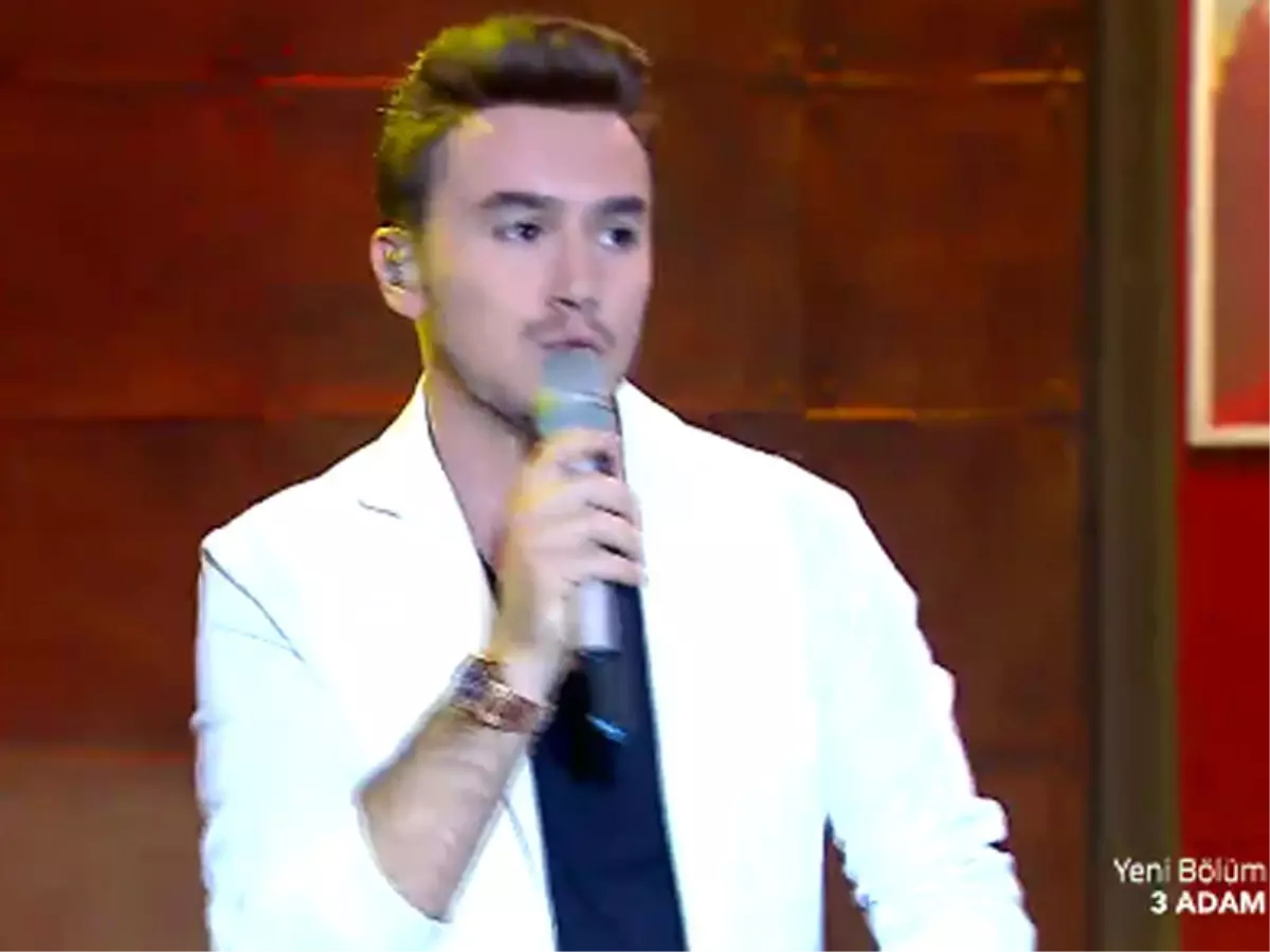 Mustafa Ceceli \'Sarı Saçlarından Sen Suçlusun\' Şarkısıyla 3 Adam\'da!