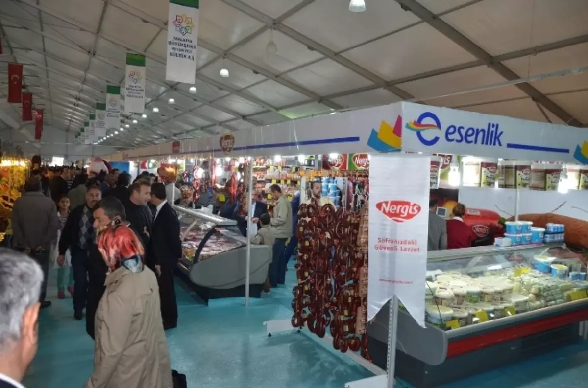 Nergis Lezzeti Yöresel Ürünler Fuarı\'nda
