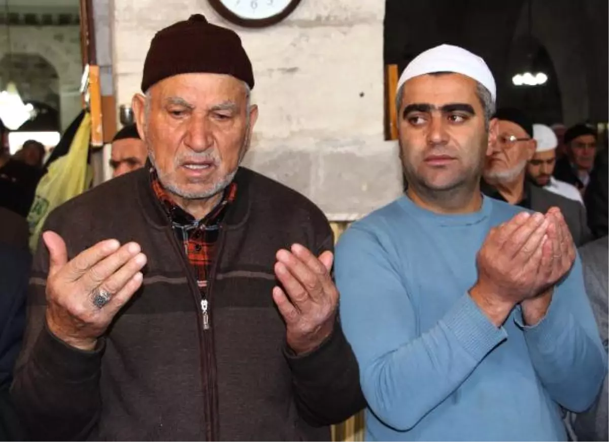 Şehit Uzman Çavuş İçin Sivas\'ta Mevlit Okutuldu