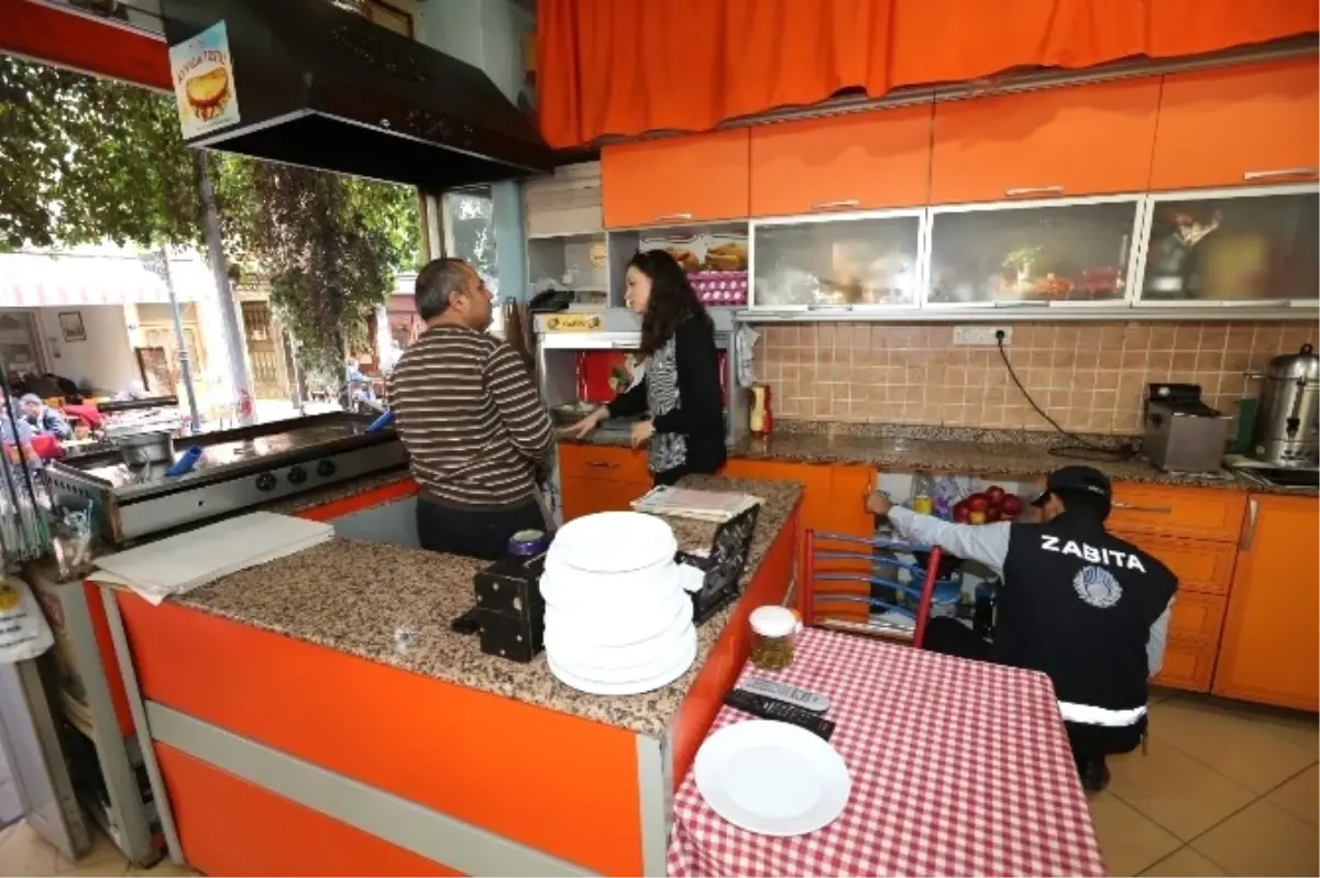 Selçuk\'ta Hijyen Denetimleri Sürüyor