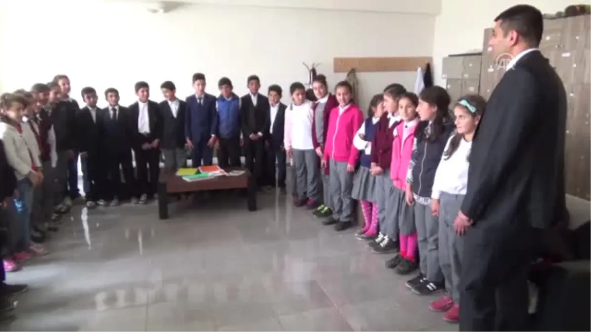 Terör Mağduru 5 Bin Öğrenciye Kıyafet Yardımı