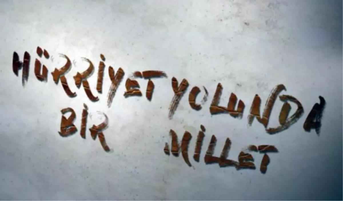 TSK\'dan Anlamlı Cumhuriyet Bayramı Mesajı