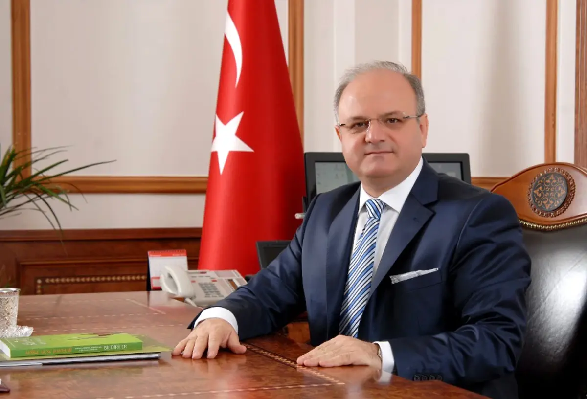 Vali Çakacak, Cumhuriyet Bayramı\'nı Kutladı