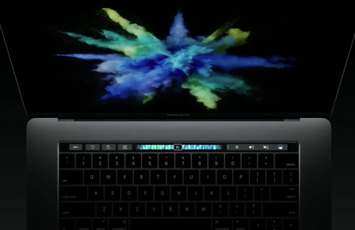 Yeni Macbook Pro Dokunmatik Oled Touch Bar