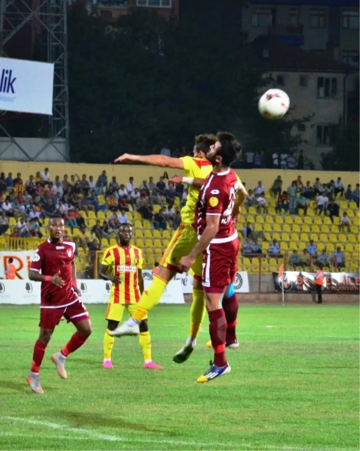 Yeni Malatyaspor - Elazığspor Maçında 52. Randevu