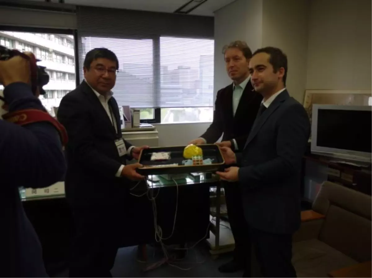 Zonguldaklı İş Adamı Japon Depremzedeleri Yalnız Bırakmadı